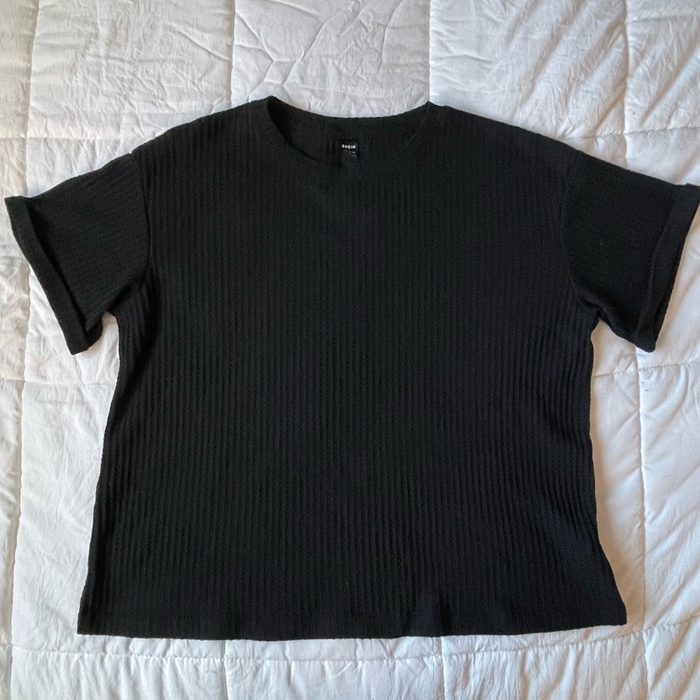 Women’s SHEIN Black Short Sleeve Tee